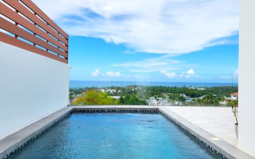 Ville 4BR con vista oceano in una residenza centrale sopra la città