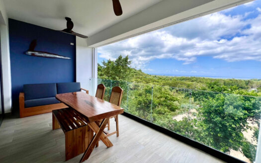 Condominio con 2 Camere da Letto e Vista Panoramica sull’Oceano a Playa Bonita