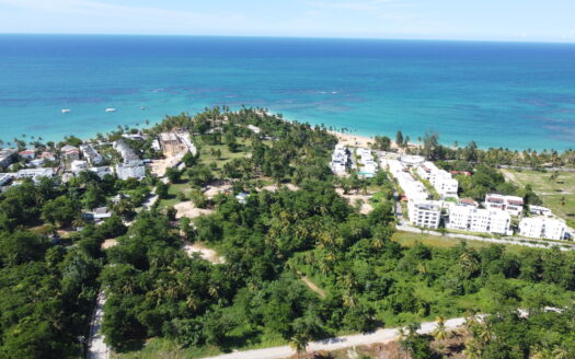 Ottieni il lotto per costruire la tua villa da sogno vicino alla spiaggia di Popy