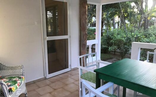 Accogliente appartamento con 1 camera da letto a due passi dalla spiaggia di Punta Popy
