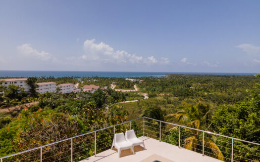 Villa sulla collina con vista mozzafiato