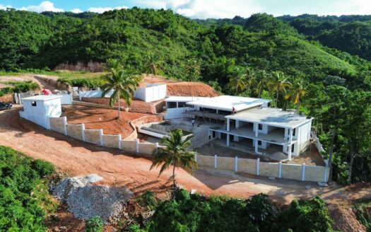 Villa di alta qualità con 5 camere da letto e vista oceano impressionante